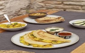 Fabhotel 7 Square - Nr Bkc